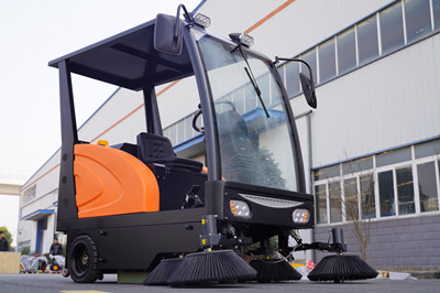 物業使用榮事達電動掃地機的優勢 物業使用榮事達電動掃地機的優勢.jpg